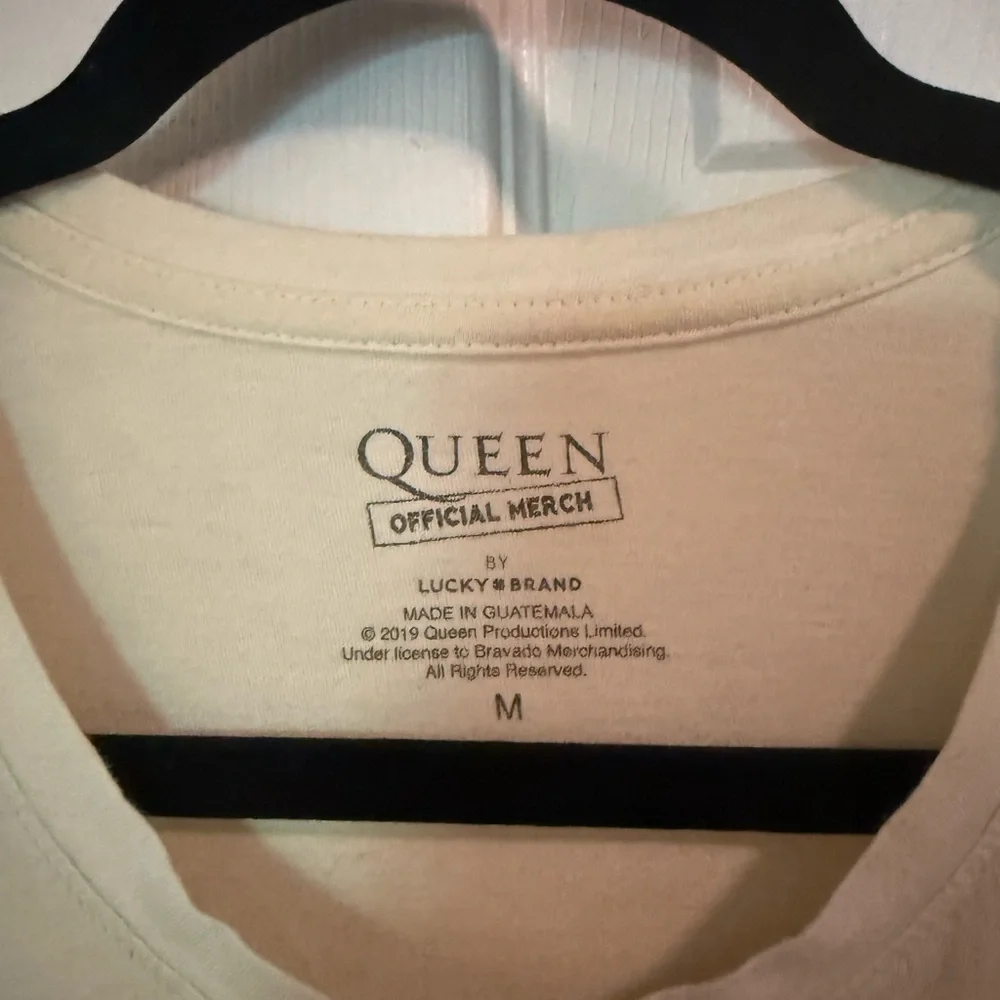 Lucky Brand Cream Queen Graphic Tee - Picture 2 of 3